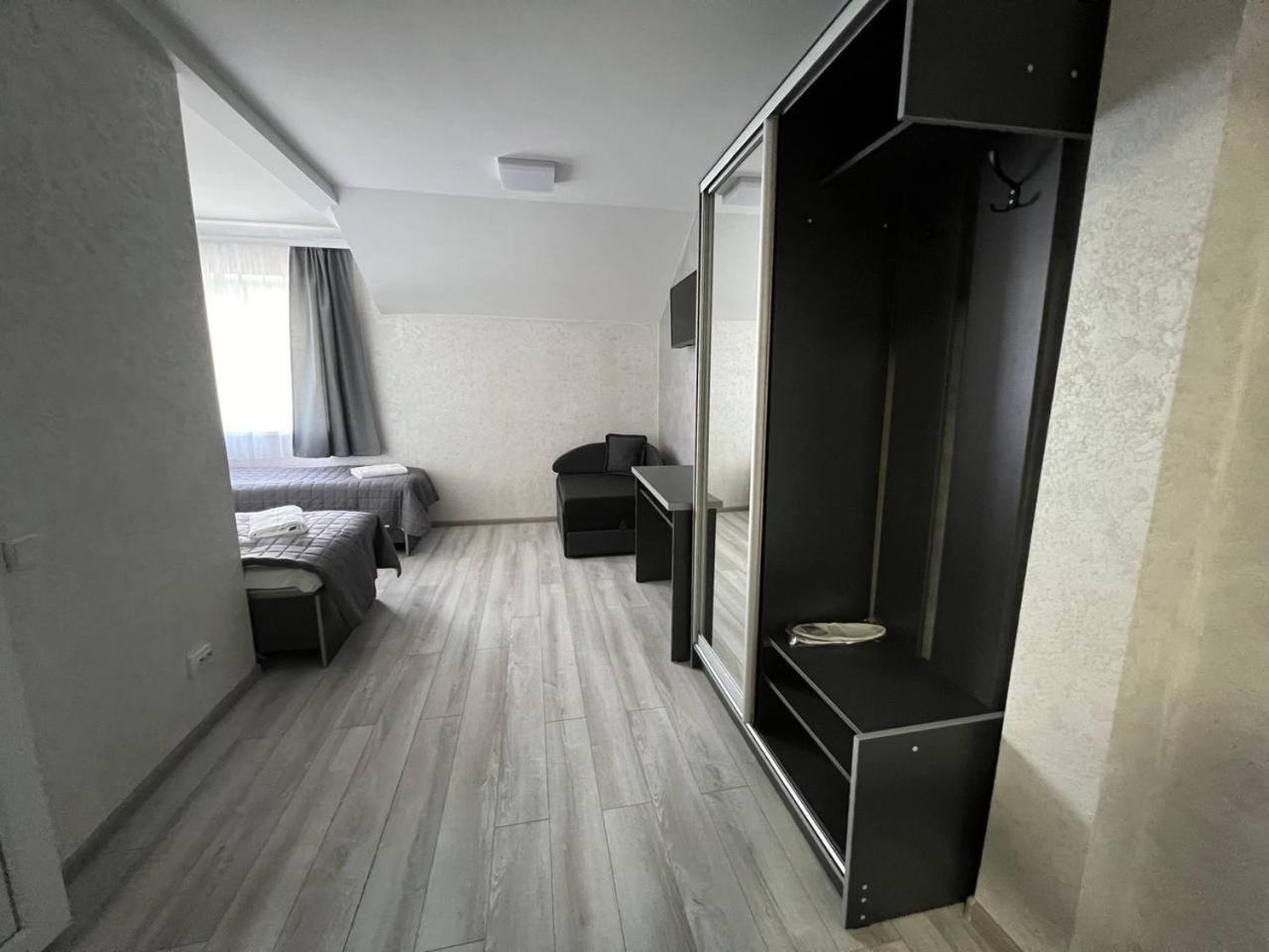 Sadyba Magnat Hotel Делятин Экстерьер фото